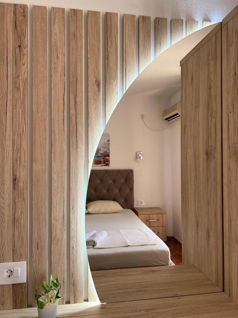 Kontiki Apartments Ulcinj Exterior photo